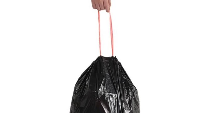 为什么有些抽绳式垃圾袋的抽绳一拉就断？​​
