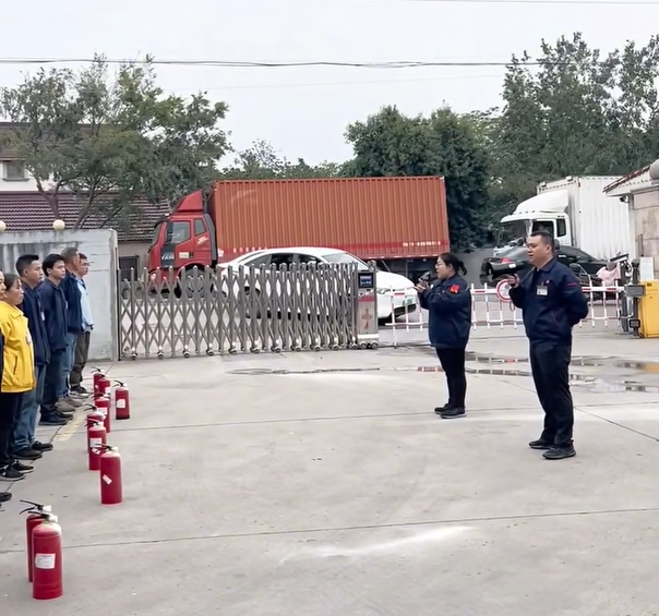 4b38dfbea142657a3b8d50b90314862b